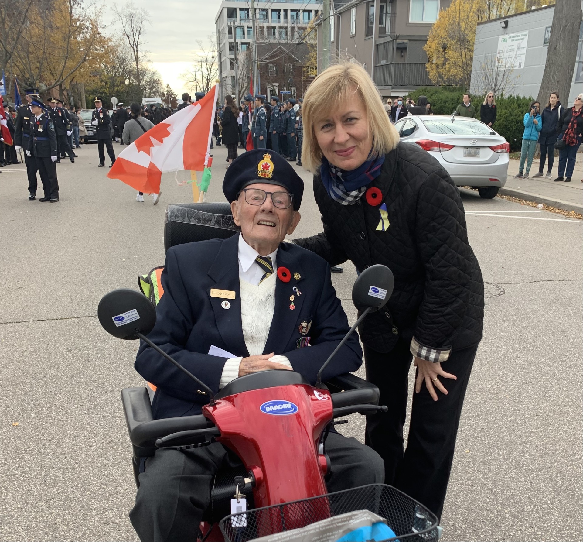 Honouring a veteran at the Remembrance Day ceremony
